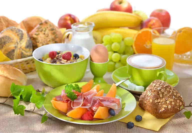 pola makan sehat dan seimbang